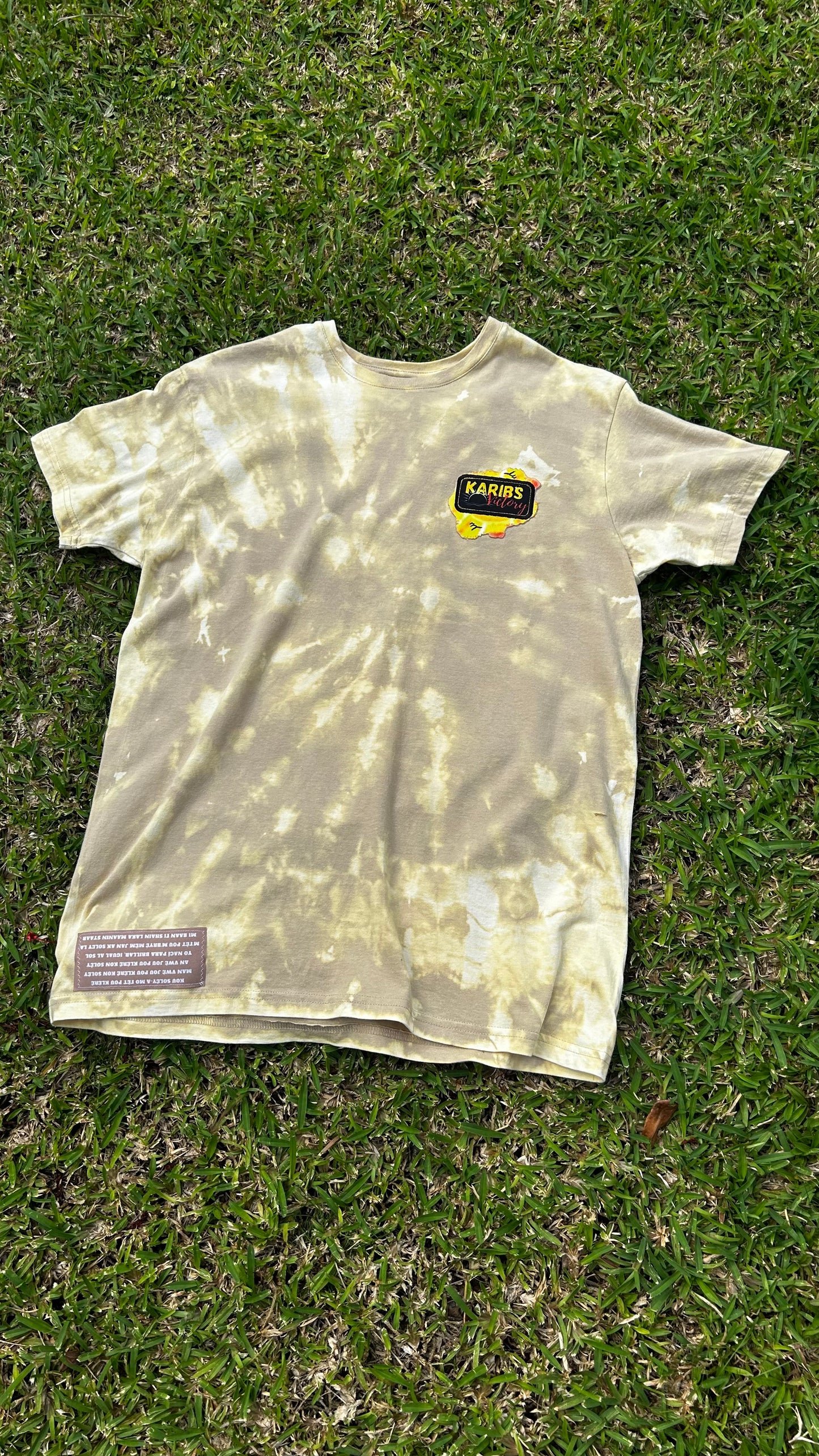 T-shirt Tie & Dye avec design Marron cream - KARIBBEAN PROUD